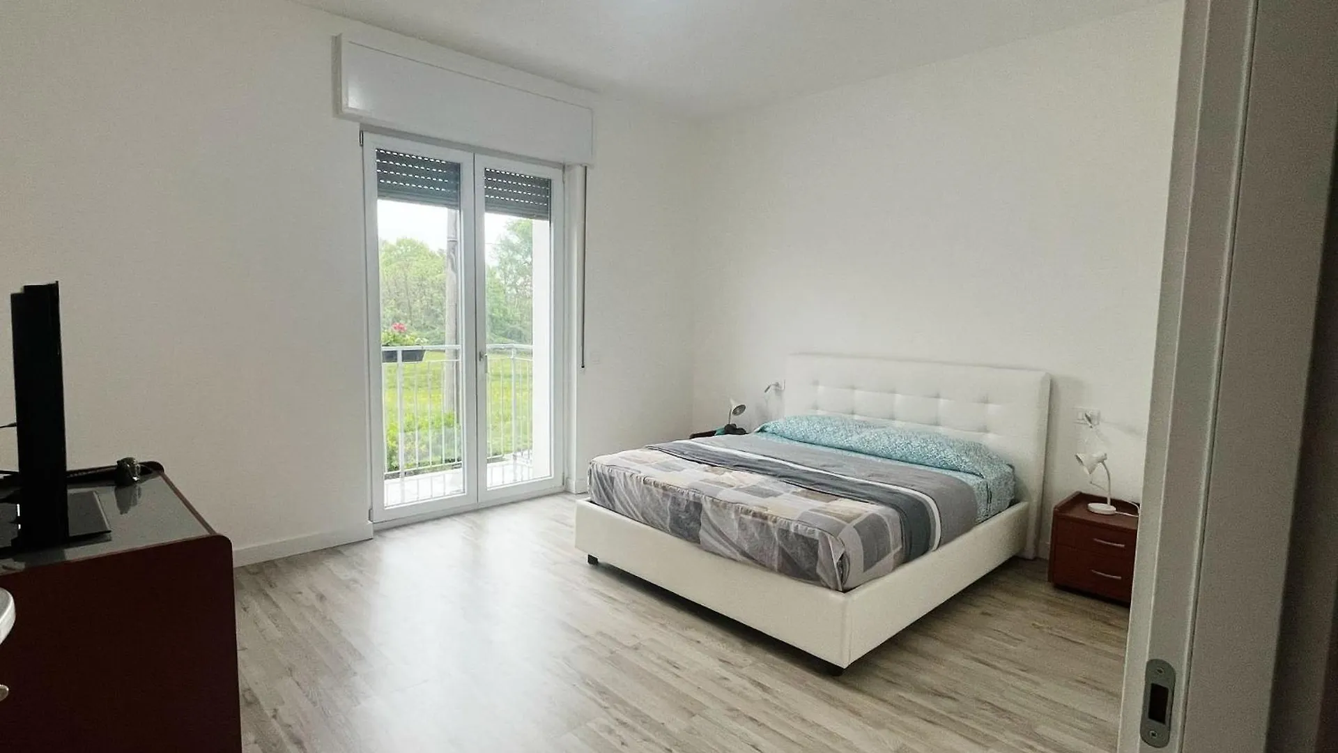 Διαμέρισμα Appartamento Con Terrazza Gazzada