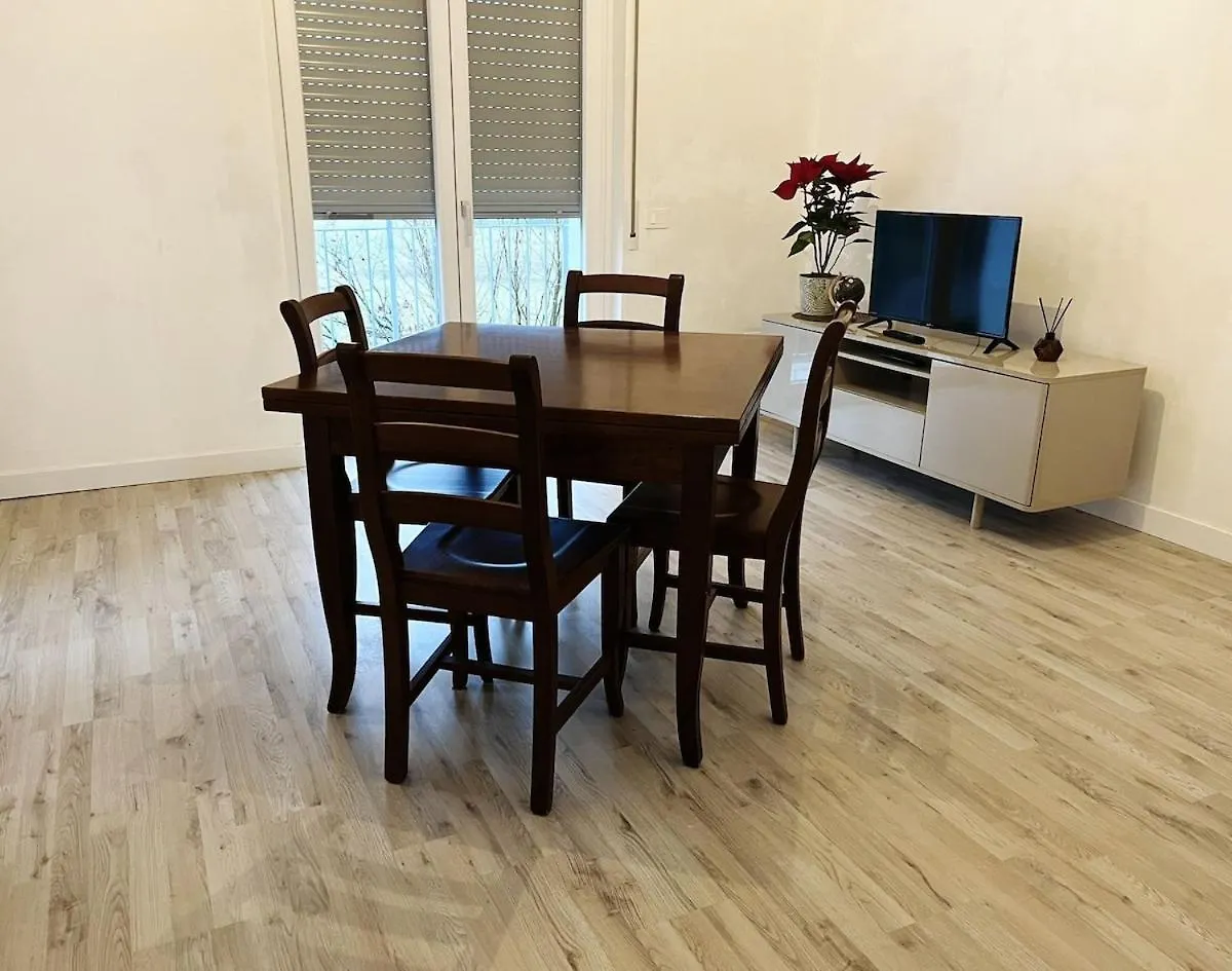 Apartment Appartamento Con Terrazza Gazzada
