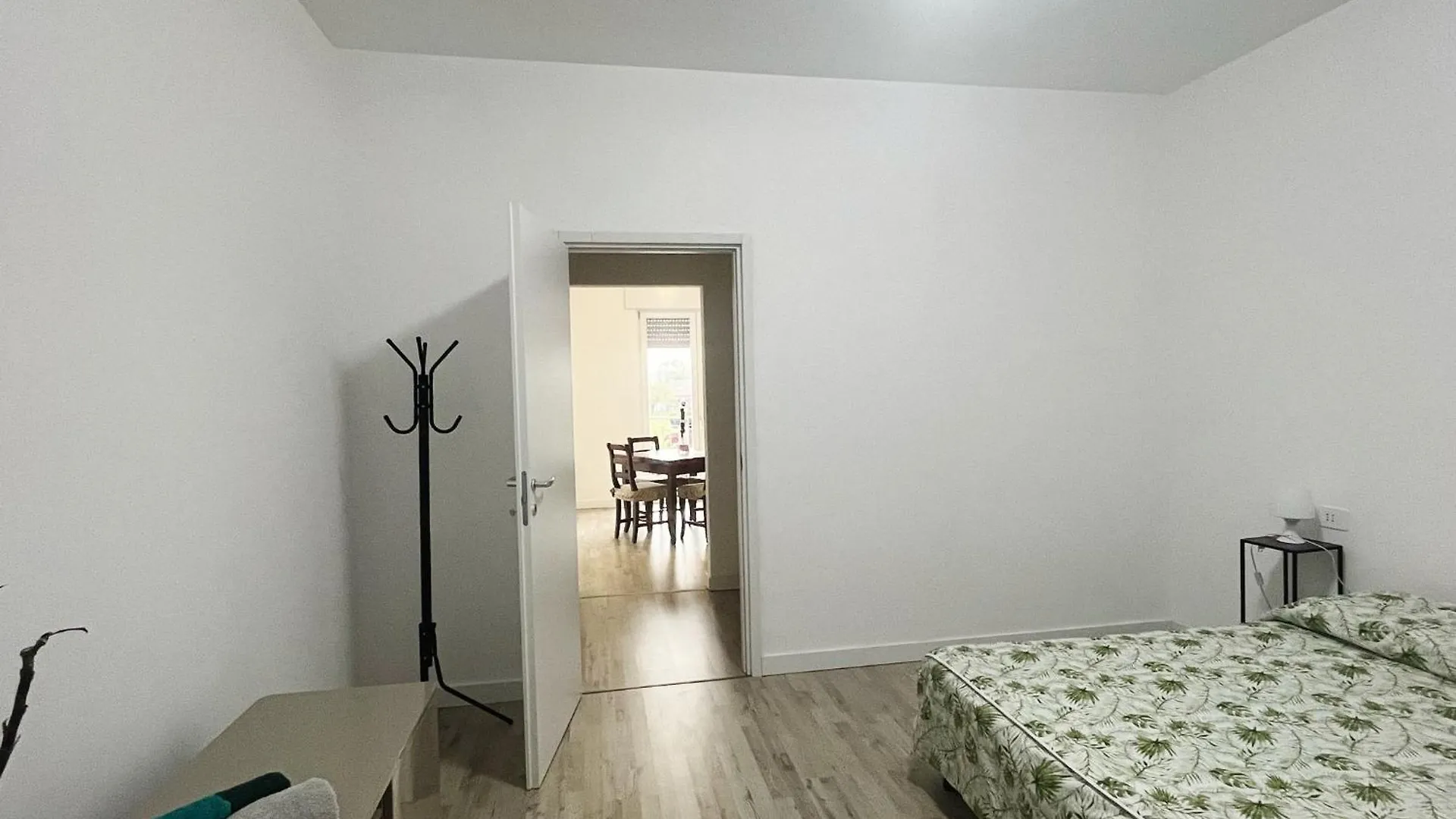 Apartment Appartamento Con Terrazza Gazzada Italy